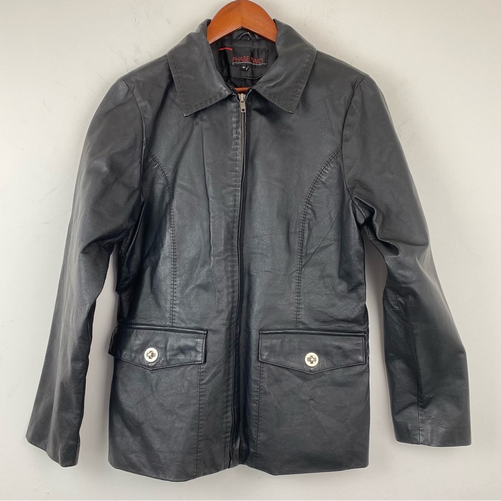 Vintage Phase Two size Medium Women’s Black Leather Full Zip Jacket